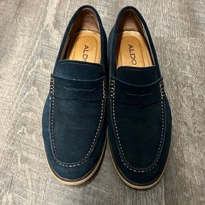 Aldo blue suede loafers